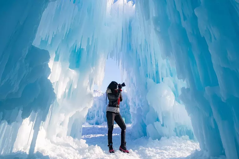 Lake Geneva ice castles