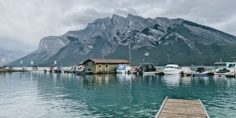 country with the most lakes