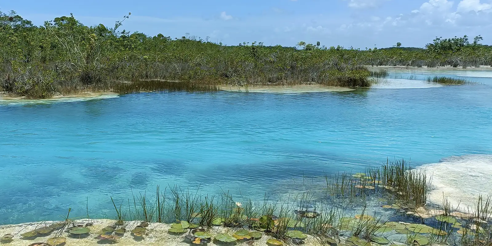lake-bacalar
