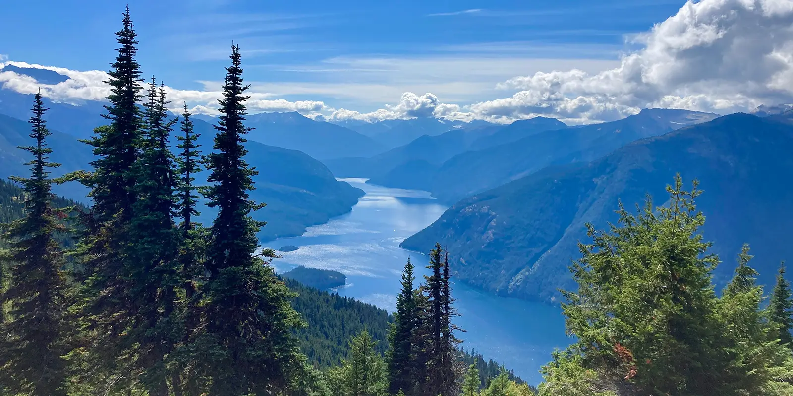 Washington State’s Sunkissed Ross Lake – LakeHub